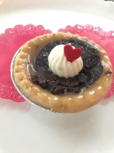 Chocolate Caramel Tartlet Whole